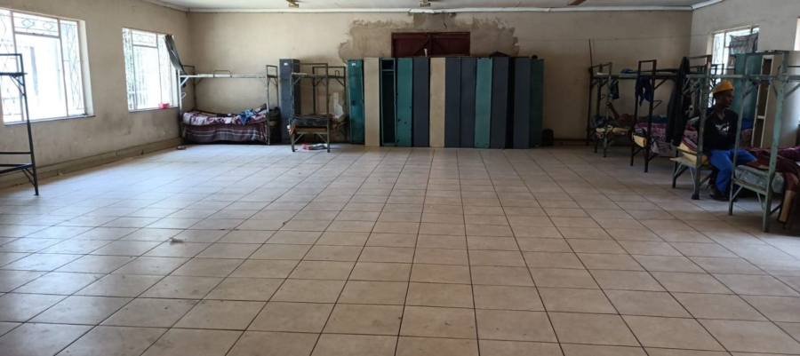 To Let commercial Property for Rent in Klerksdorp Industrial North West